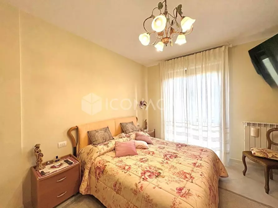 Immagine 2 di Appartamento in vendita  a Santa Maria A Monte