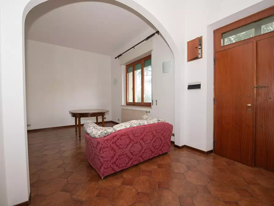 Immagine 3 di Villa in vendita  a Collesalvetti