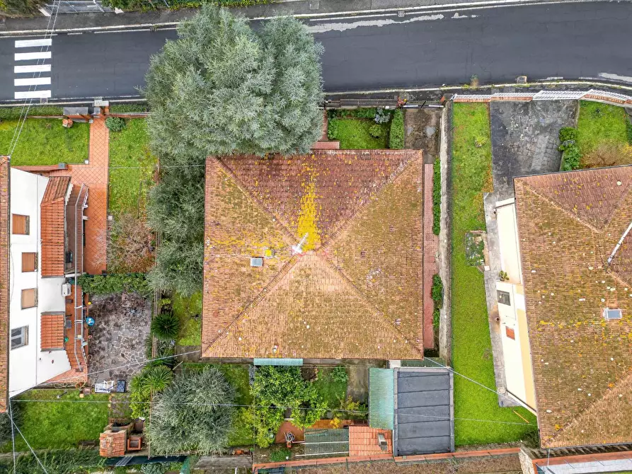 Immagine 44 di Villa in vendita  a Collesalvetti