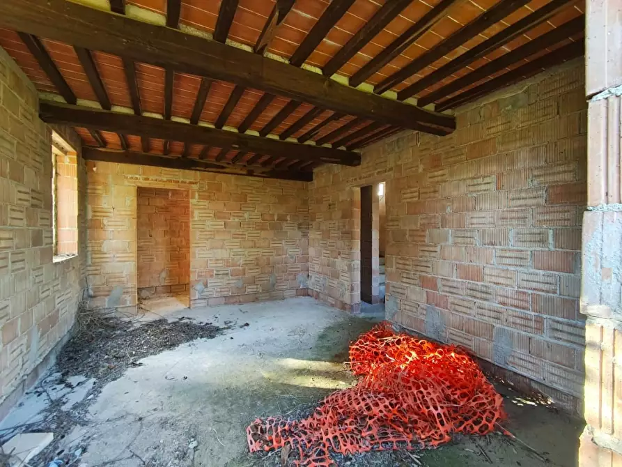 Immagine 16 di Rustico / casale in vendita  a Capannori