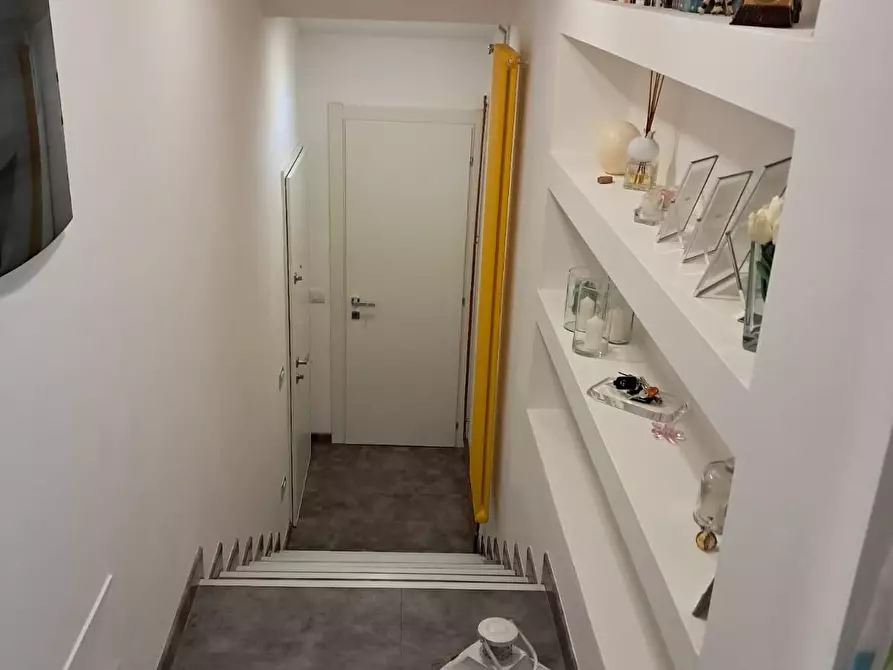 Immagine 4 di Appartamento in vendita  a Pontedera