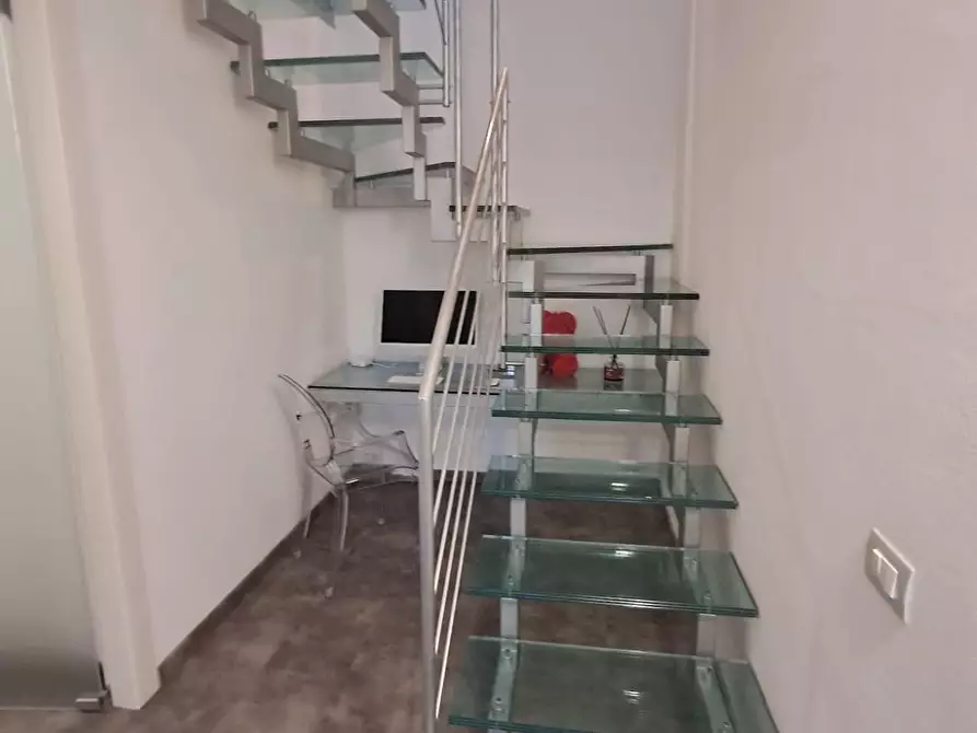 Immagine 33 di Appartamento in vendita  a Pontedera