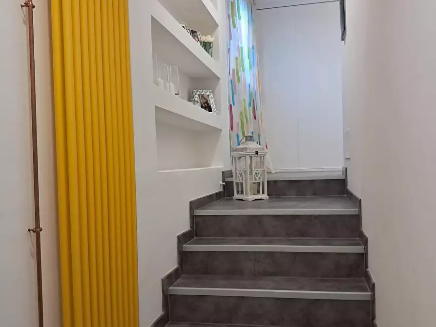 Immagine 39 di Appartamento in vendita  a Pontedera