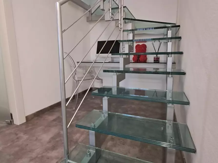 Immagine 23 di Appartamento in vendita  a Pontedera