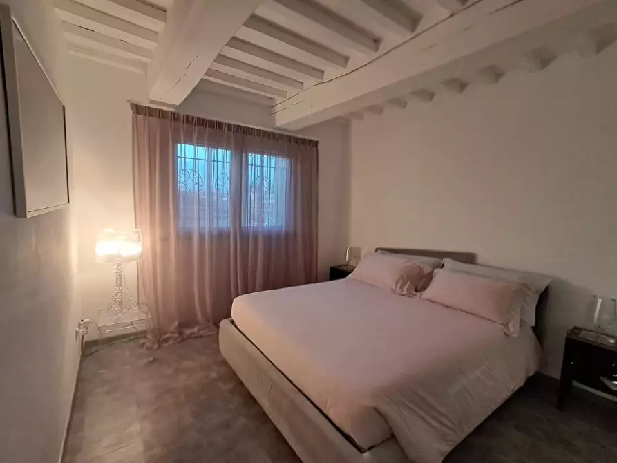 Immagine 36 di Appartamento in vendita  a Pontedera