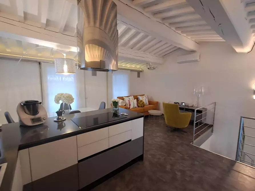 Immagine 1 di Appartamento in vendita  a Pontedera