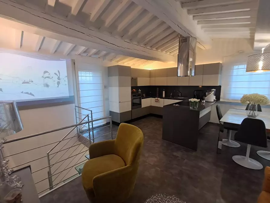 Immagine 24 di Appartamento in vendita  a Pontedera