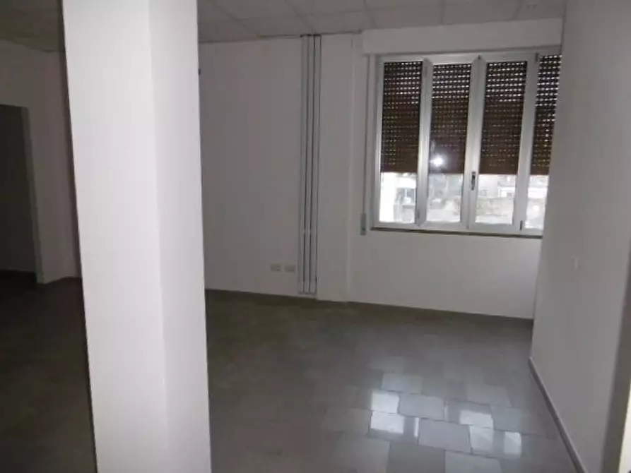 Immagine 5 di Ufficio in vendita  a Empoli