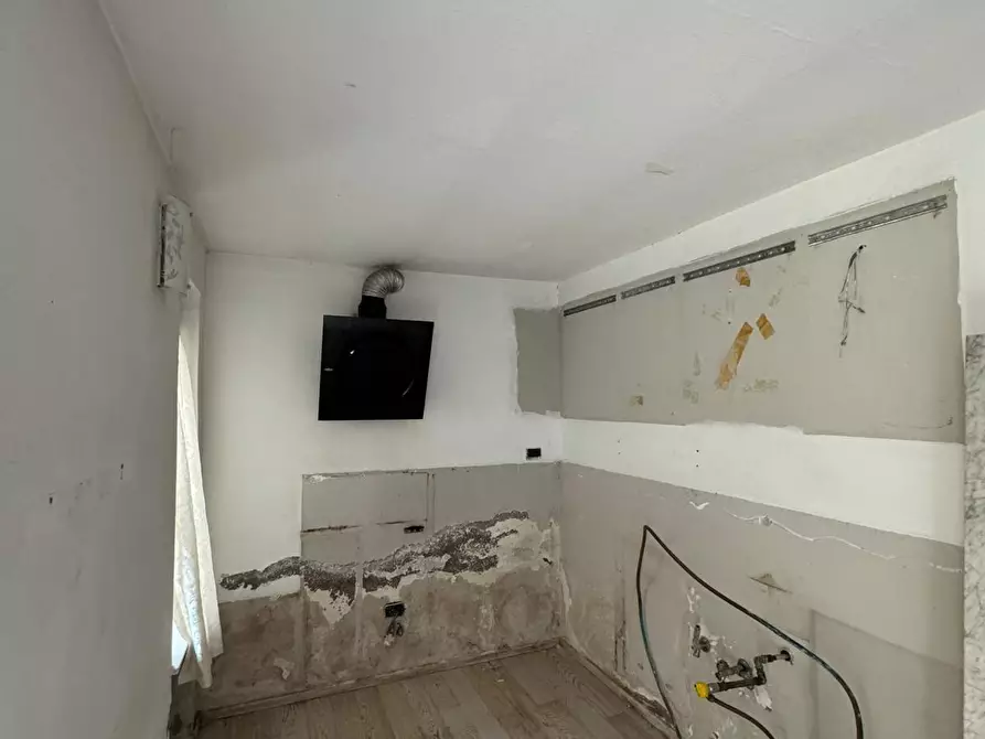 Immagine 15 di Terratetto in vendita  a Lucca