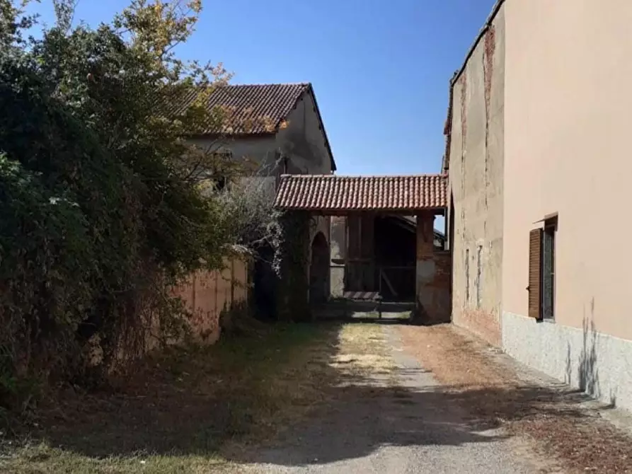 Immagine 3 di Appartamento in vendita  a Vernate