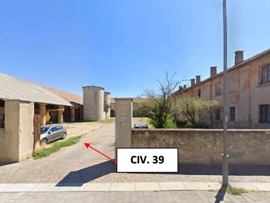 Immagine 8 di Appartamento in vendita  a Vernate