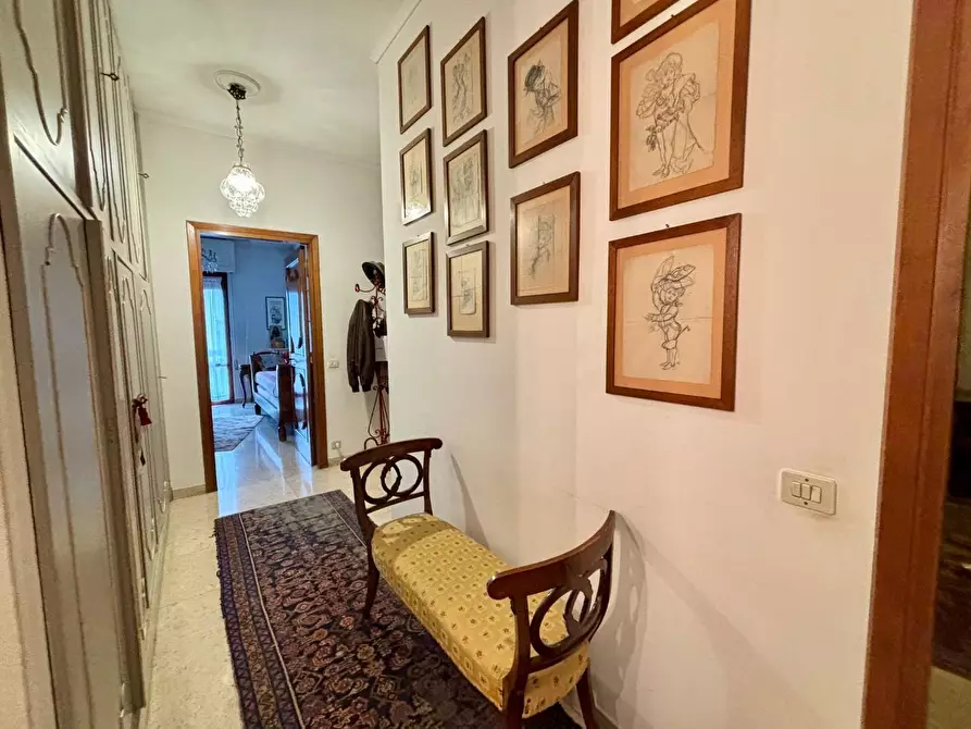 Immagine 8 di Appartamento in vendita  a Carrara