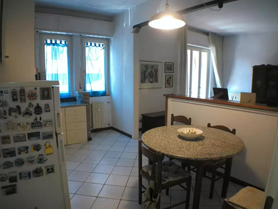 Immagine 4 di Appartamento in vendita  a Carrara