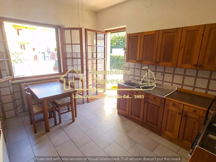 Immagine 18 di Casa indipendente in vendita  a Pietrasanta