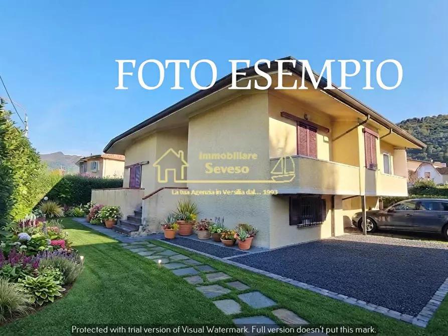 Immagine 5 di Casa indipendente in vendita  a Pietrasanta