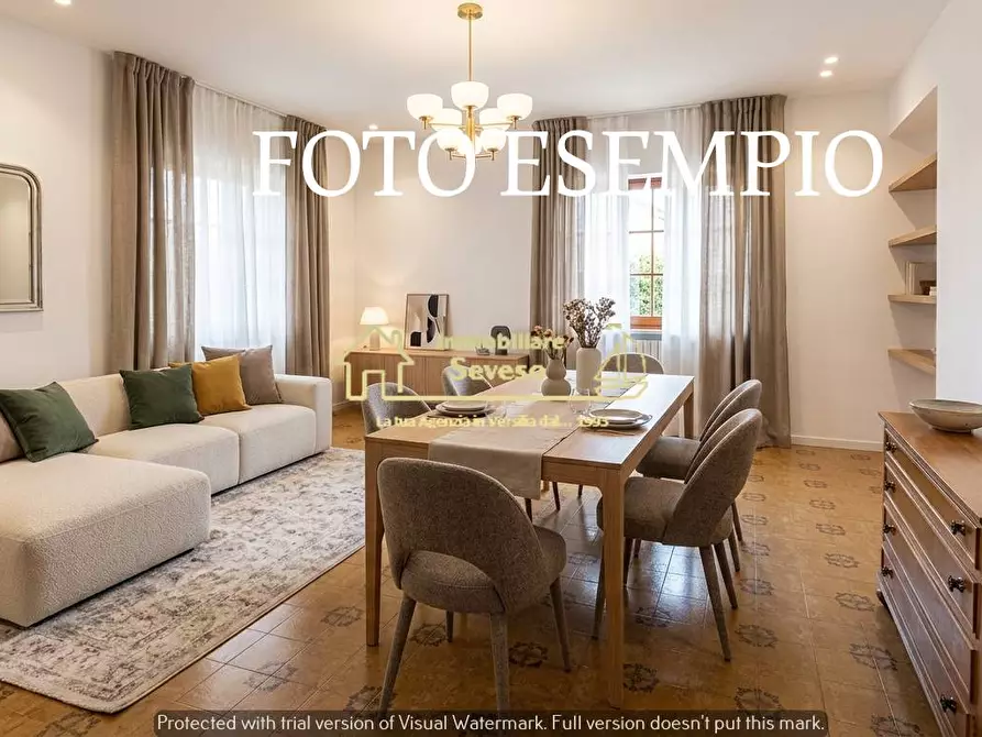 Immagine 4 di Casa indipendente in vendita  a Pietrasanta