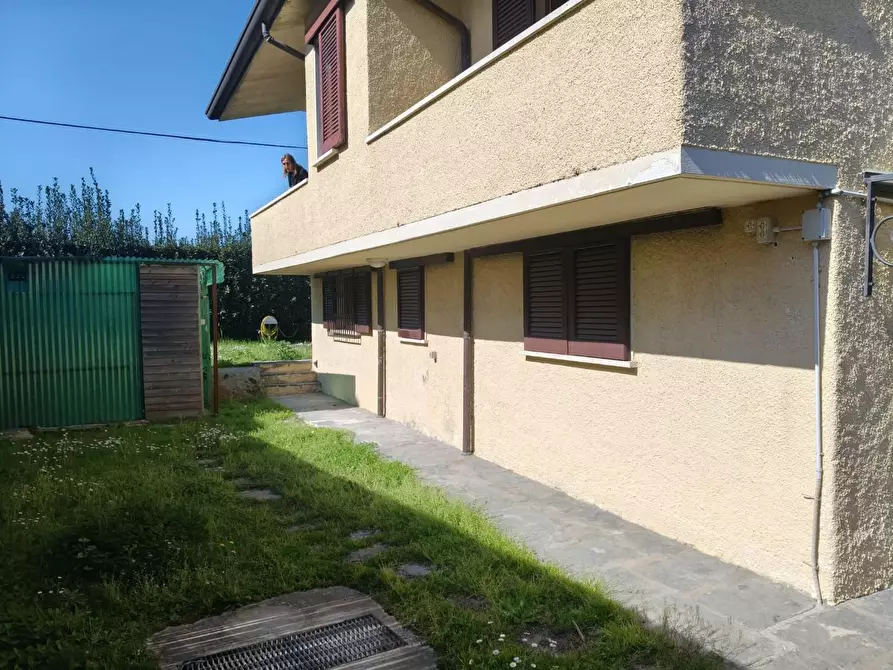 Immagine 19 di Casa indipendente in vendita  a Pietrasanta
