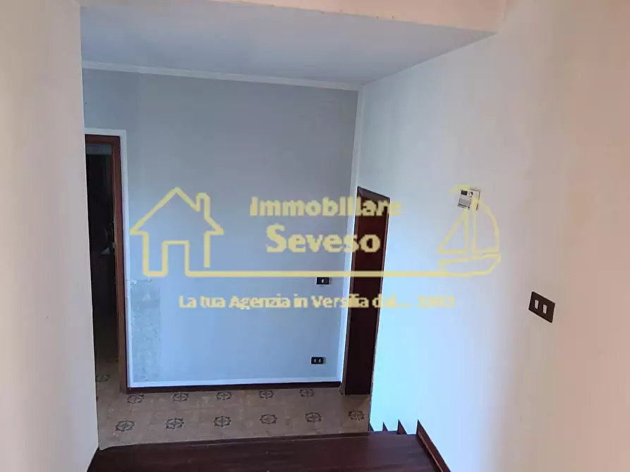 Immagine 29 di Casa indipendente in vendita  a Pietrasanta