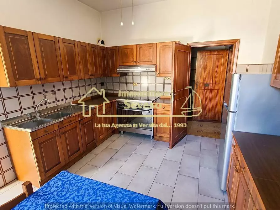 Immagine 20 di Casa indipendente in vendita  a Pietrasanta