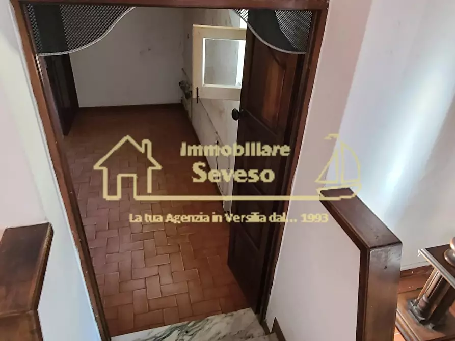 Immagine 32 di Casa indipendente in vendita  a Pietrasanta