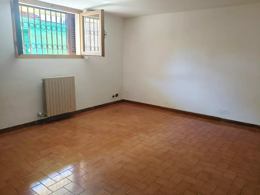 Immagine 18 di Casa indipendente in vendita  a Pietrasanta