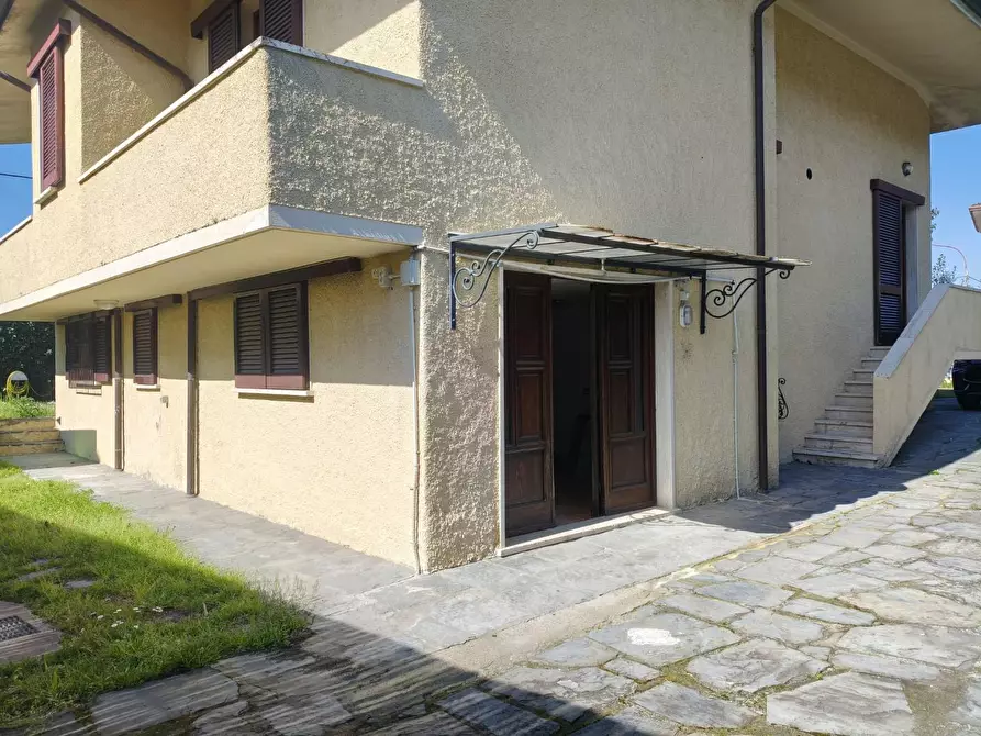 Immagine 2 di Casa indipendente in vendita  a Pietrasanta