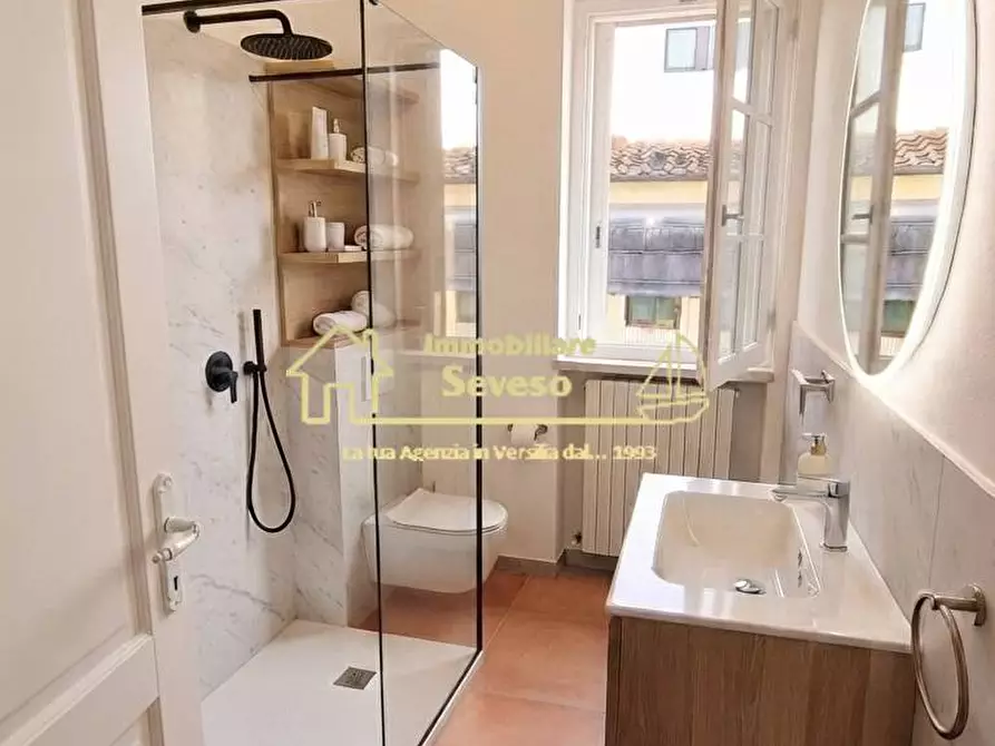 Immagine 13 di Casa indipendente in vendita  a Pietrasanta