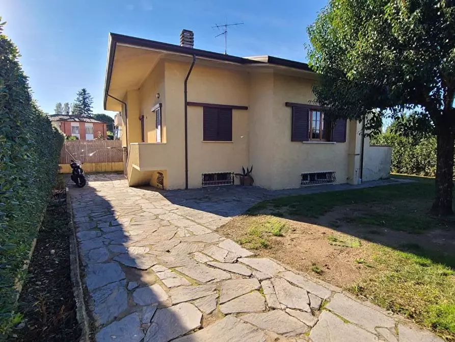 Immagine 1 di Casa indipendente in vendita  a Pietrasanta