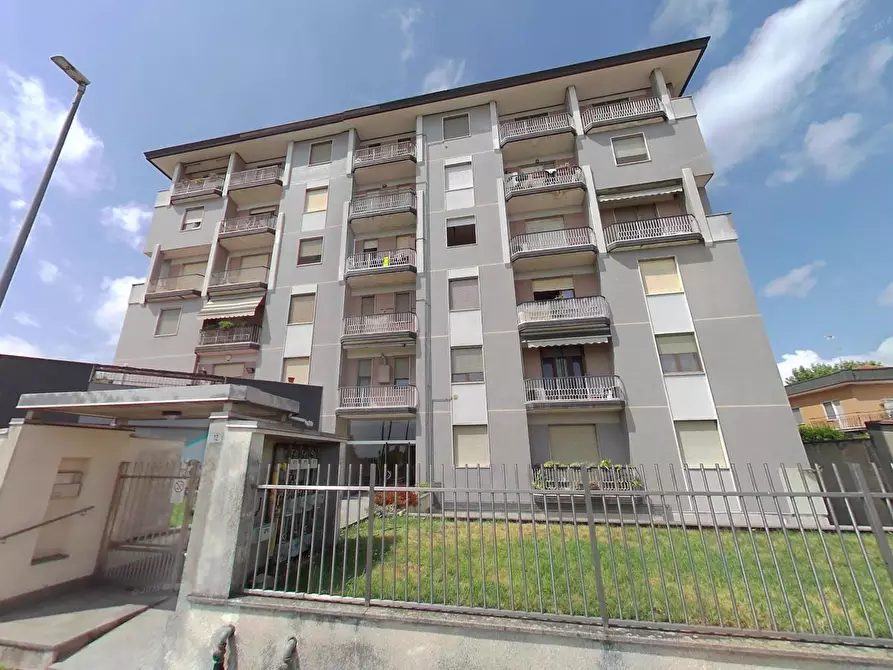 Immagine 3 di Appartamento in vendita  a Abbiategrasso