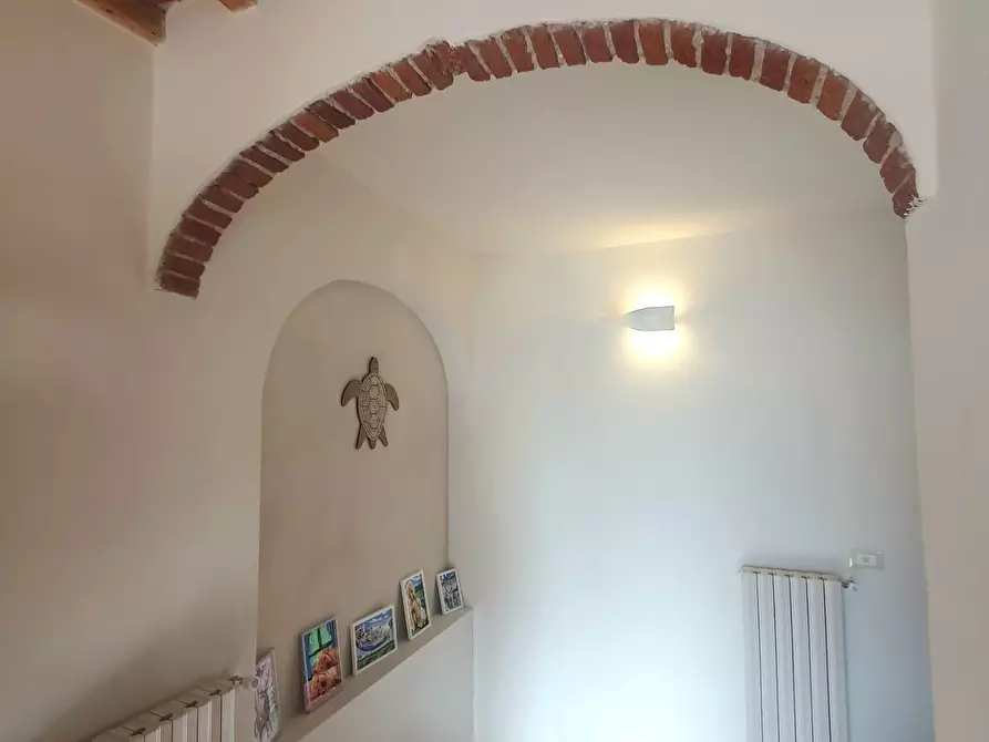 Immagine 9 di Terratetto in vendita  a Lucca
