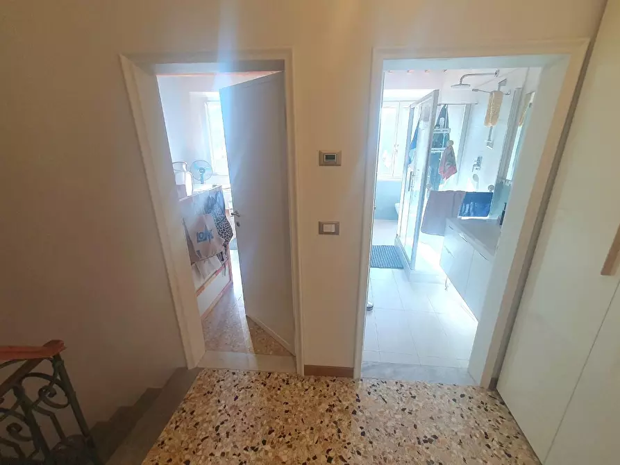 Immagine 30 di Terratetto in vendita  a Lucca