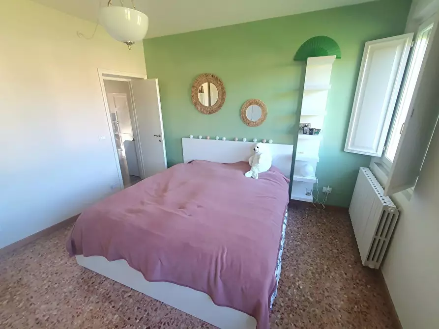 Immagine 52 di Terratetto in vendita  a Lucca