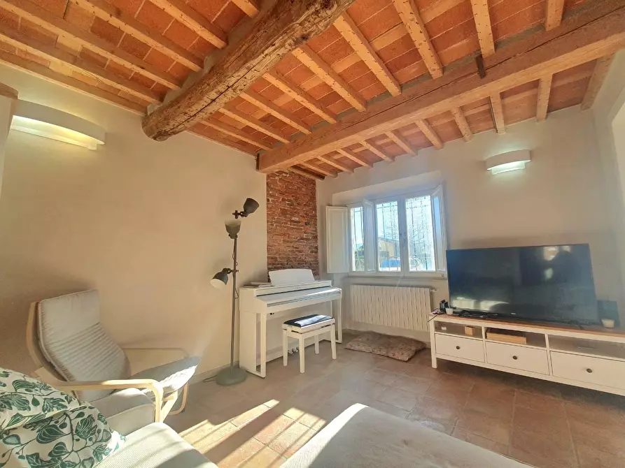 Immagine 3 di Terratetto in vendita  a Lucca