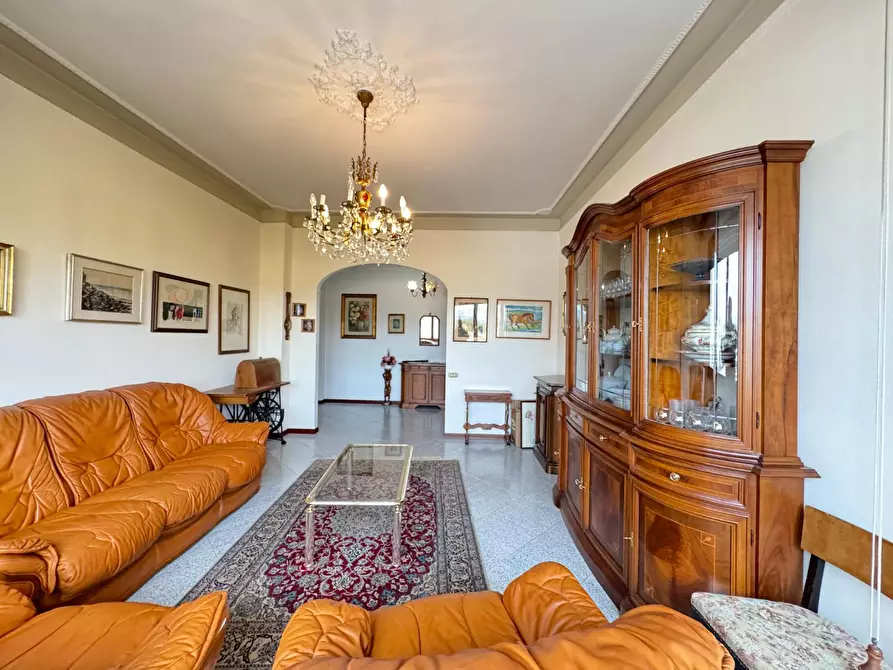 Immagine 3 di Appartamento in vendita  a Empoli