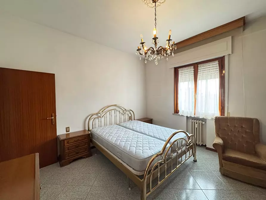 Immagine 16 di Appartamento in vendita  a Empoli