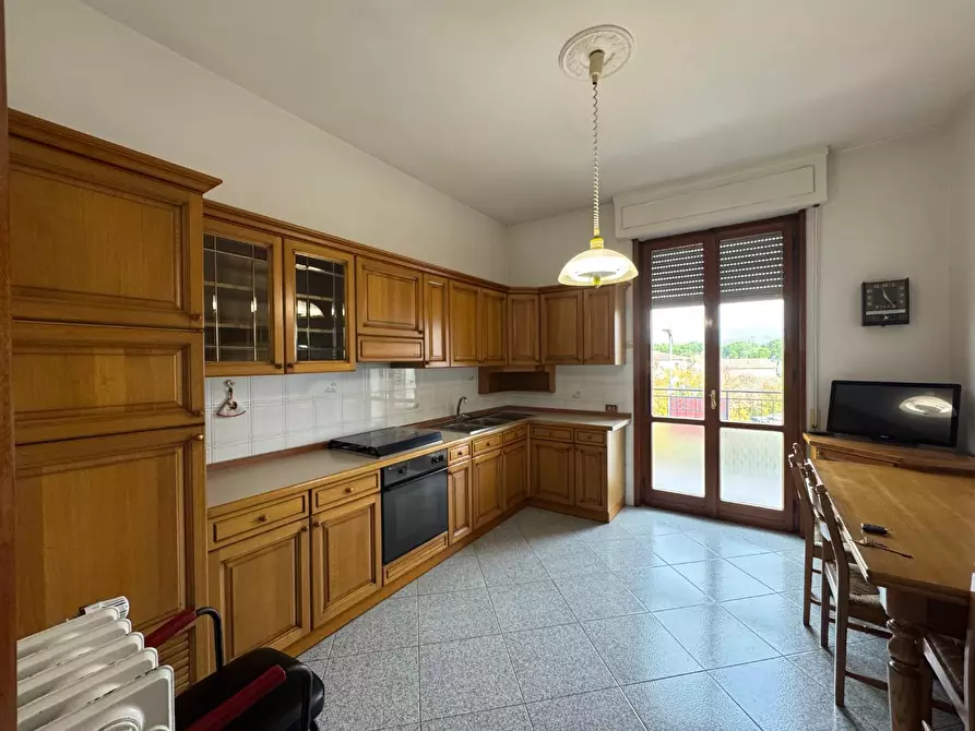 Immagine 12 di Appartamento in vendita  a Empoli