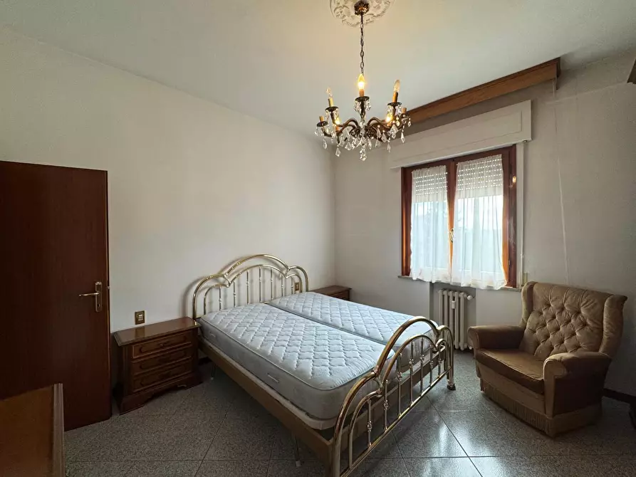 Immagine 18 di Appartamento in vendita  a Empoli