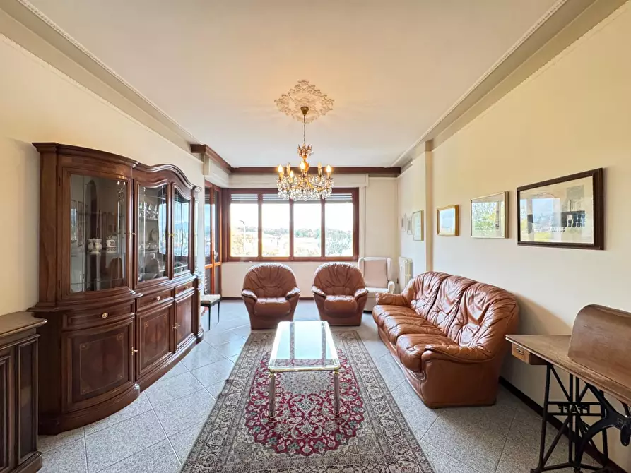 Immagine 1 di Appartamento in vendita  a Empoli