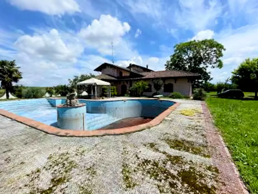 Immagine 9 di Villa in vendita  a Mede