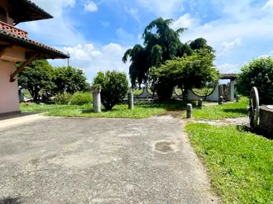 Immagine 13 di Villa in vendita  a Mede