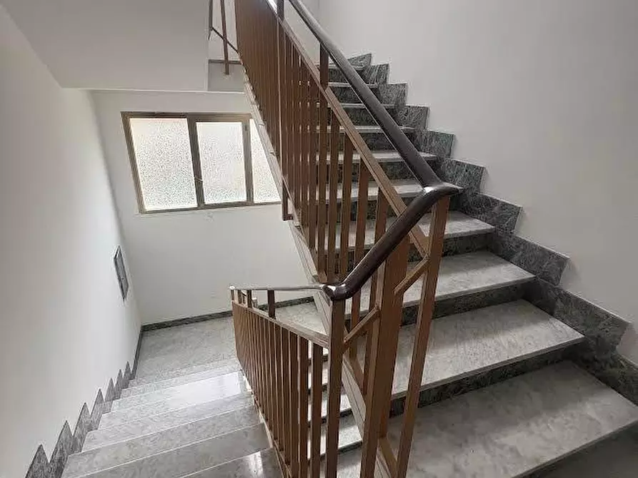 Immagine 25 di Appartamento in vendita  a Livorno