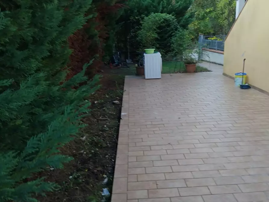 Immagine 11 di Appartamento in vendita  a Empoli