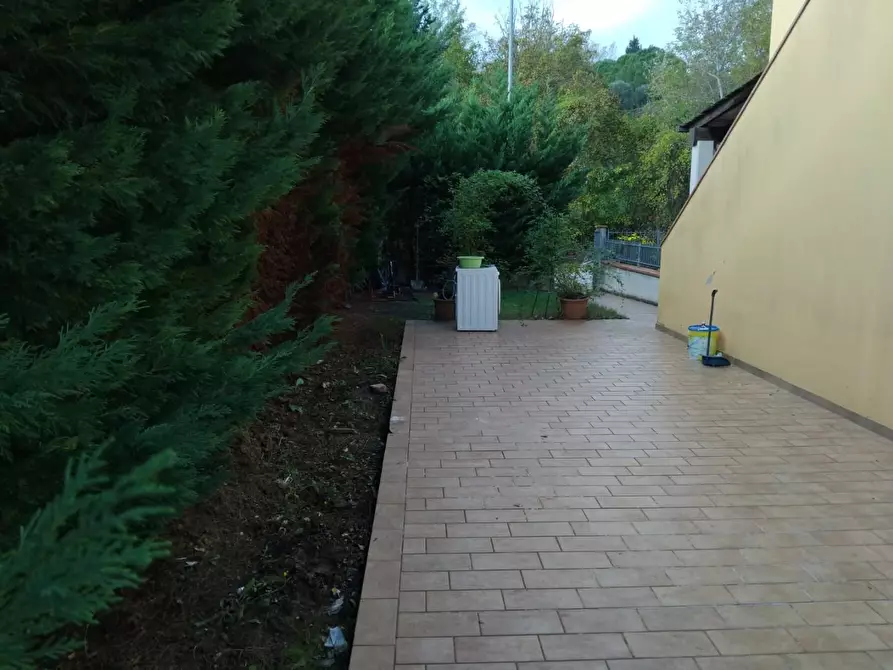 Immagine 10 di Appartamento in vendita  a Empoli