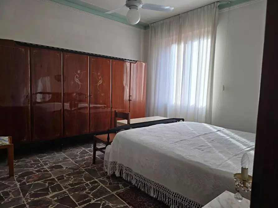 Immagine 36 di Appartamento in vendita  a Colle Di Val D'elsa