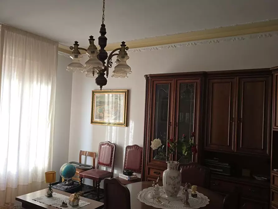 Immagine 9 di Appartamento in vendita  a Colle Di Val D'elsa