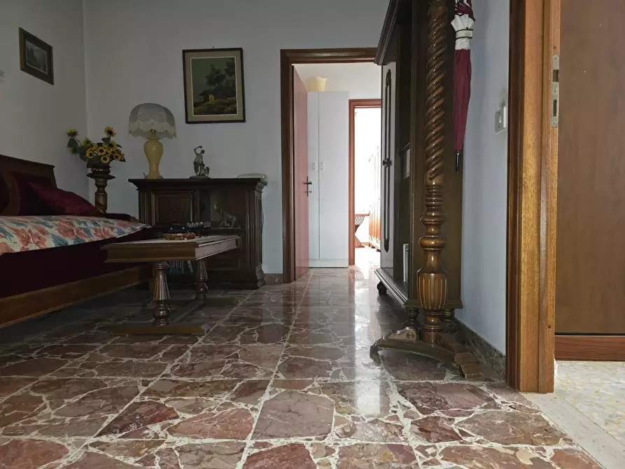 Immagine 27 di Appartamento in vendita  a Colle Di Val D'elsa