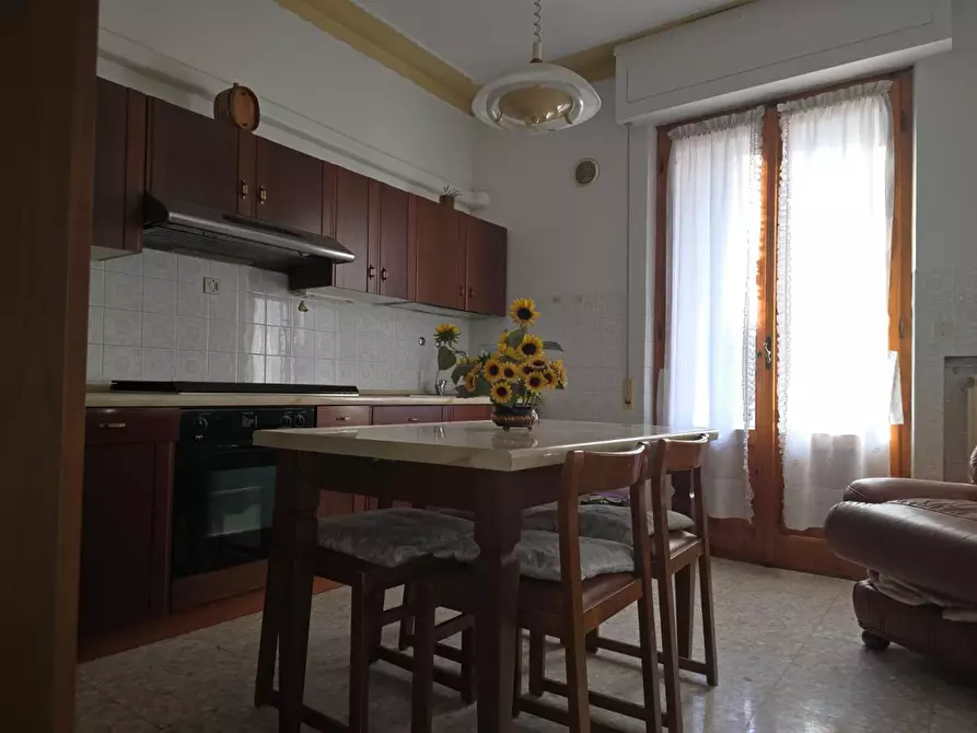 Immagine 14 di Appartamento in vendita  a Colle Di Val D'elsa
