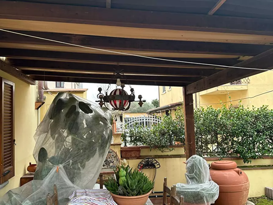 Immagine 9 di Terratetto in vendita  a Cascina