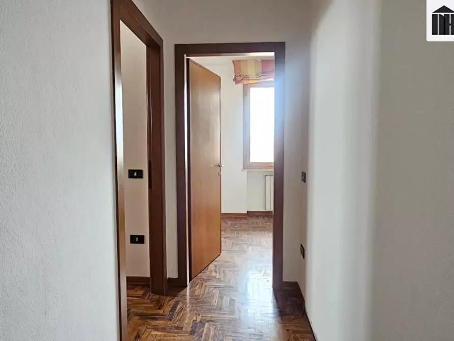 Immagine 11 di Appartamento in vendita  a Santa Croce Sull'arno