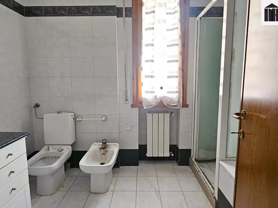 Immagine 16 di Appartamento in vendita  a Santa Croce Sull'arno